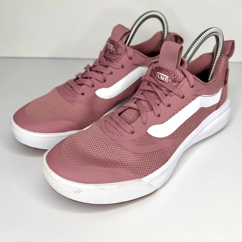 Vans Womens Size US 5.5 Ultrarange Pink Lace Up Comfort Athletic Shoes